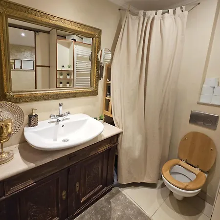 Appartement 69 - Old Town, 125m2, Free Parking, View Bratislava