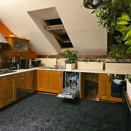 69 - Old Town, 125m2, Free Parking, View * براتسيلافا